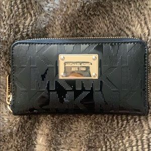 Micheal Kors wallet